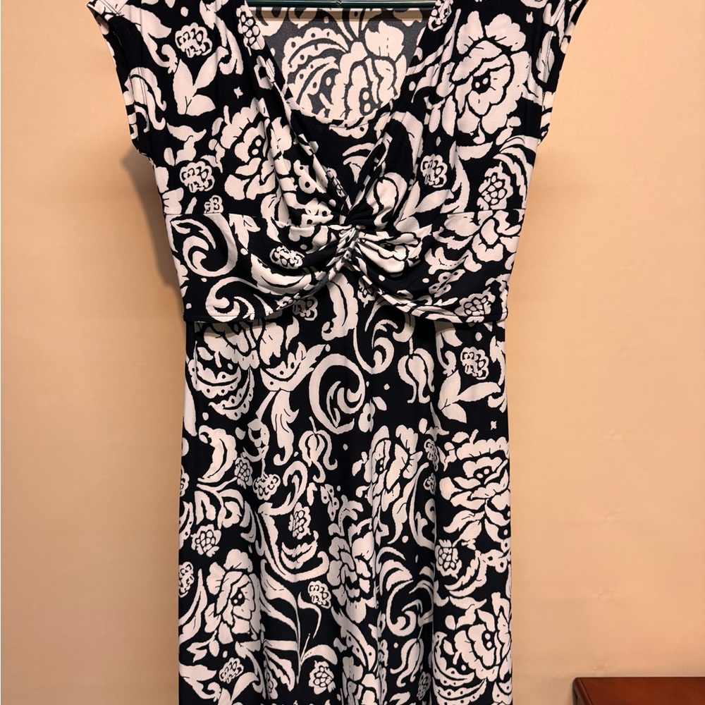 Women’s Chaps Spring Summer Black & White Floral Knot-Front Dress PS